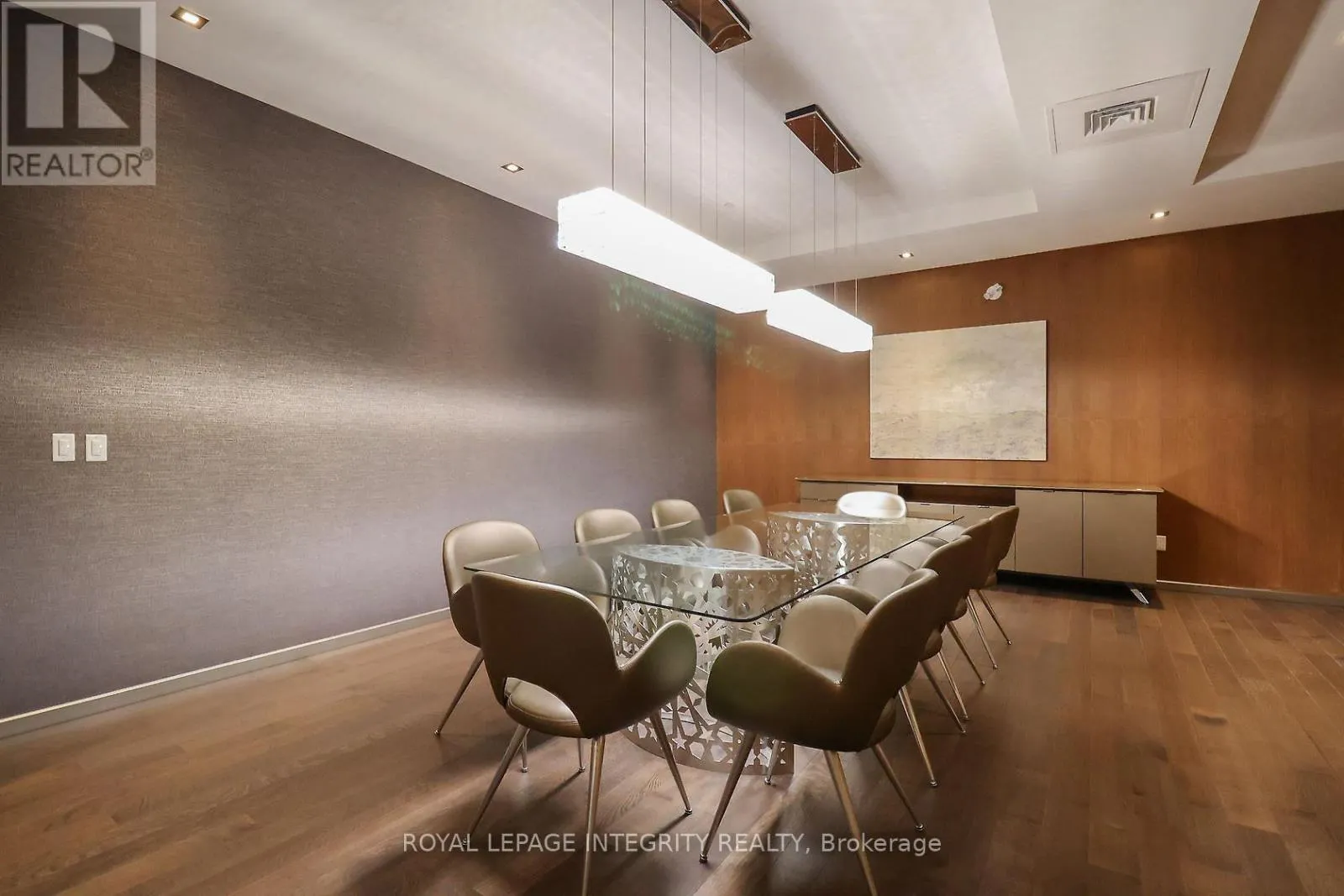 1409 - 101 QUEEN STREET