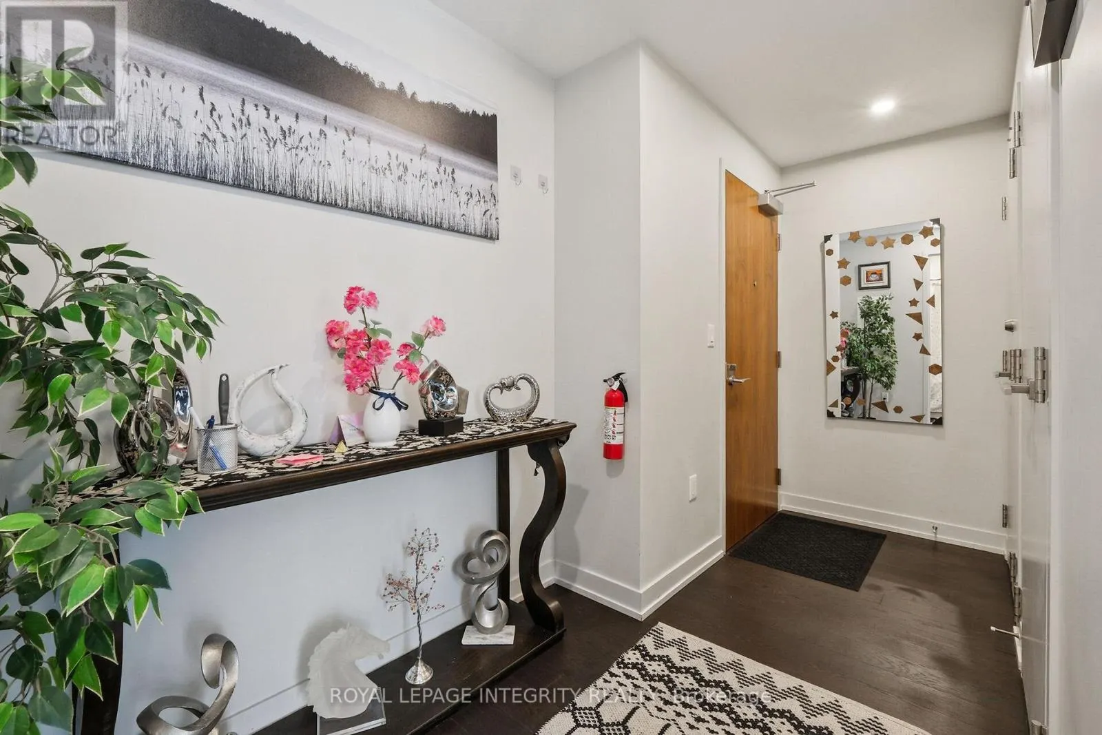 1409 - 101 QUEEN STREET