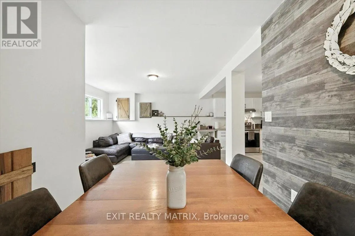 3333 WHITE SPRUCE STREET