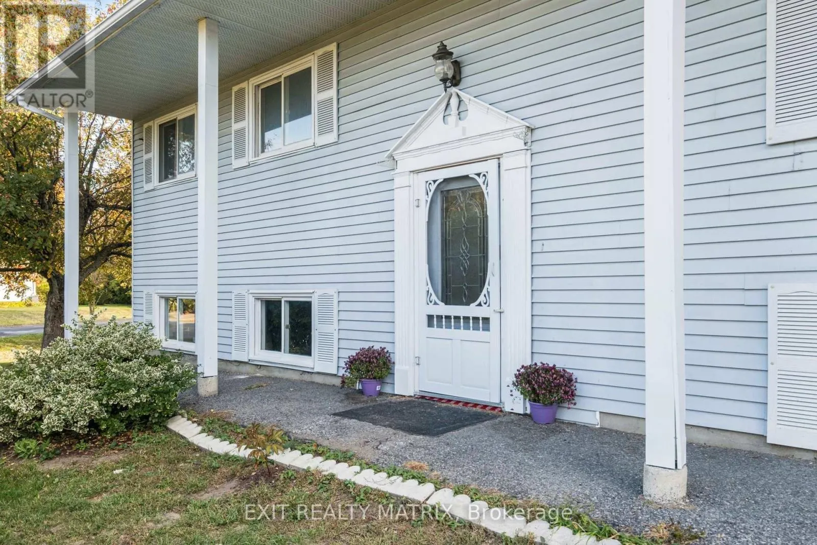 3333 WHITE SPRUCE STREET