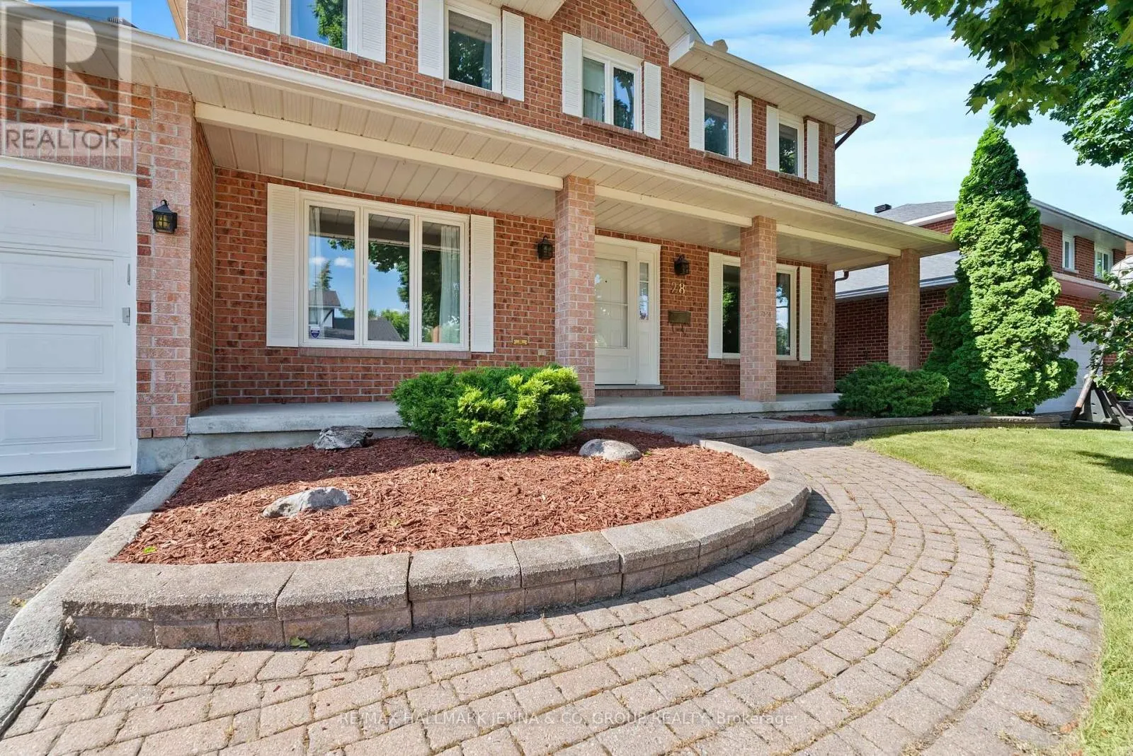 28 PINE BLUFF TRAIL