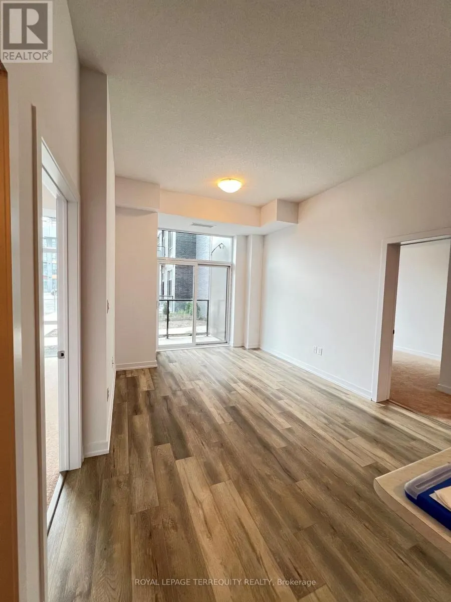 117 - 470 DUNDAS STREET E