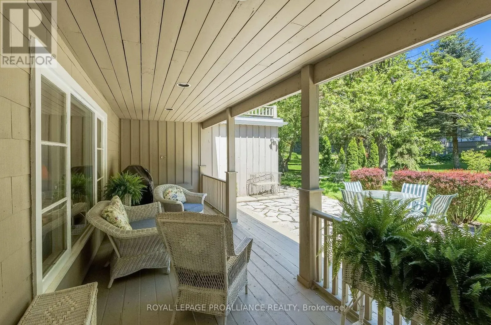 27 COCHRANE DRIVE