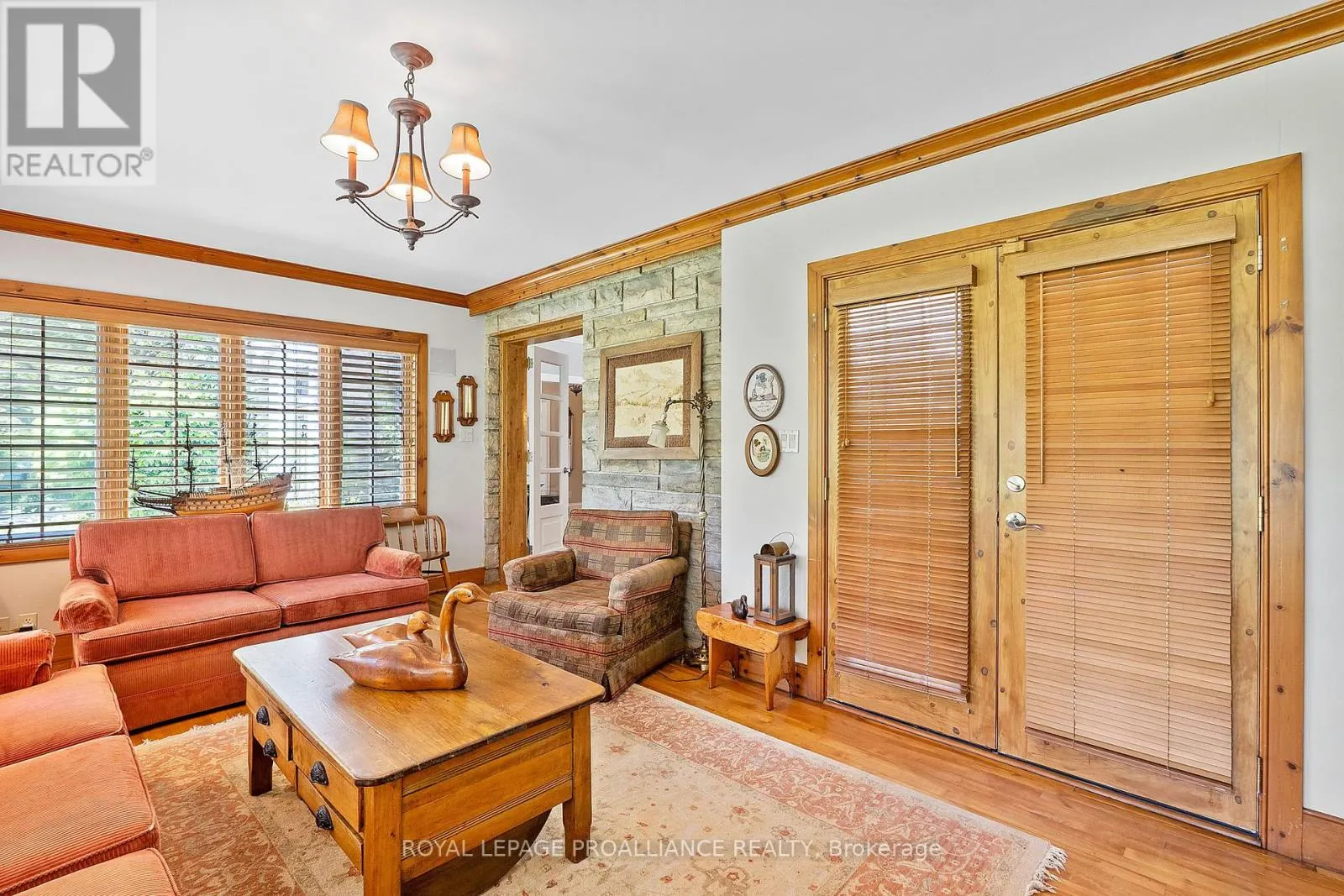 27 COCHRANE DRIVE