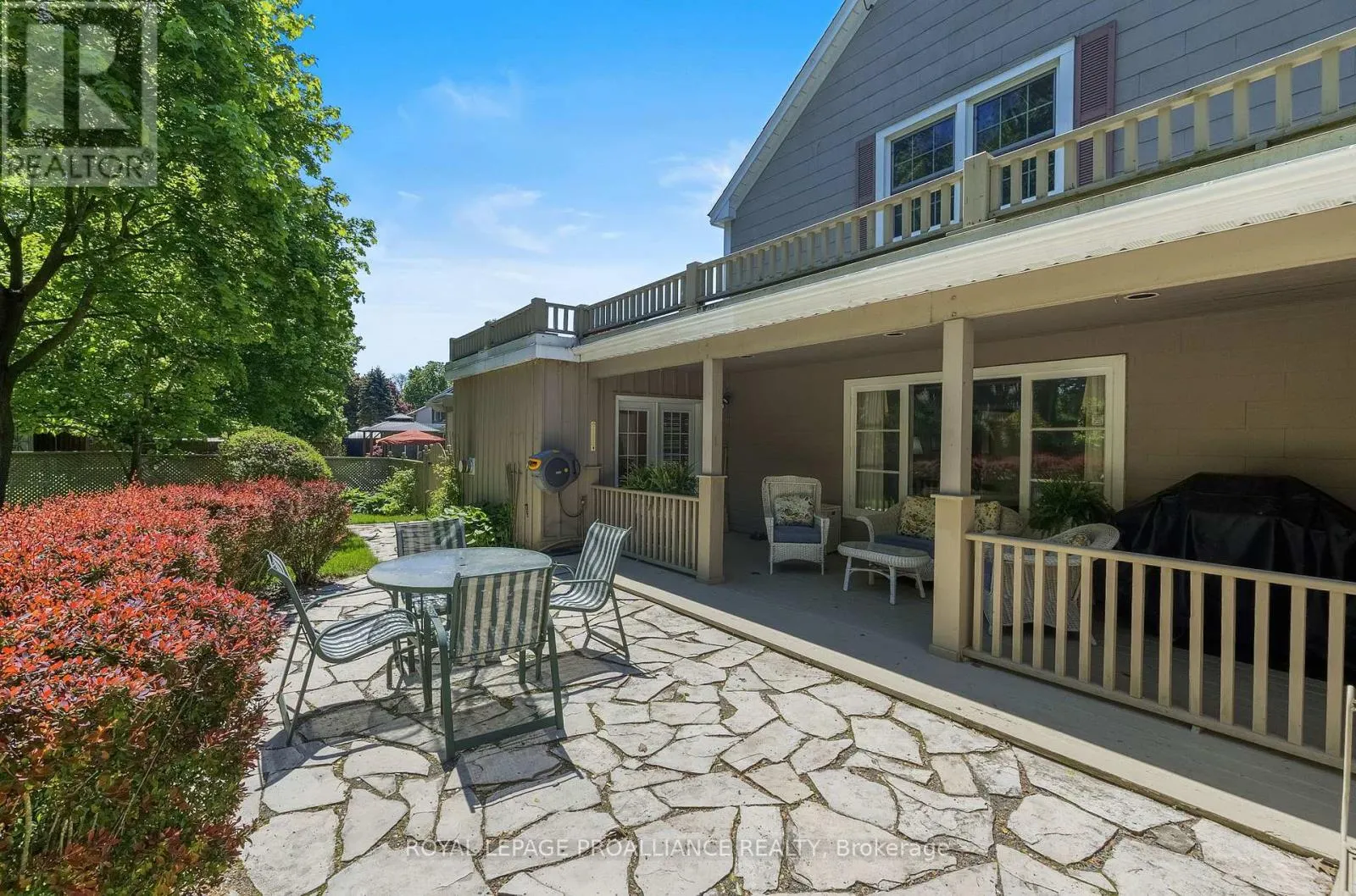 27 COCHRANE DRIVE