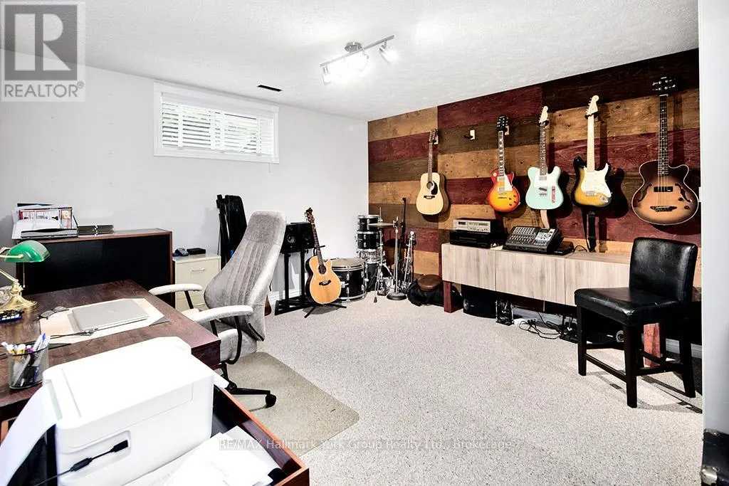 450 RIDGE ROAD