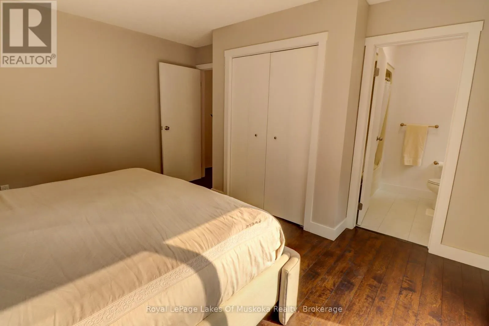 8 - 1561 HIDDEN VALLEY ROAD, #8
