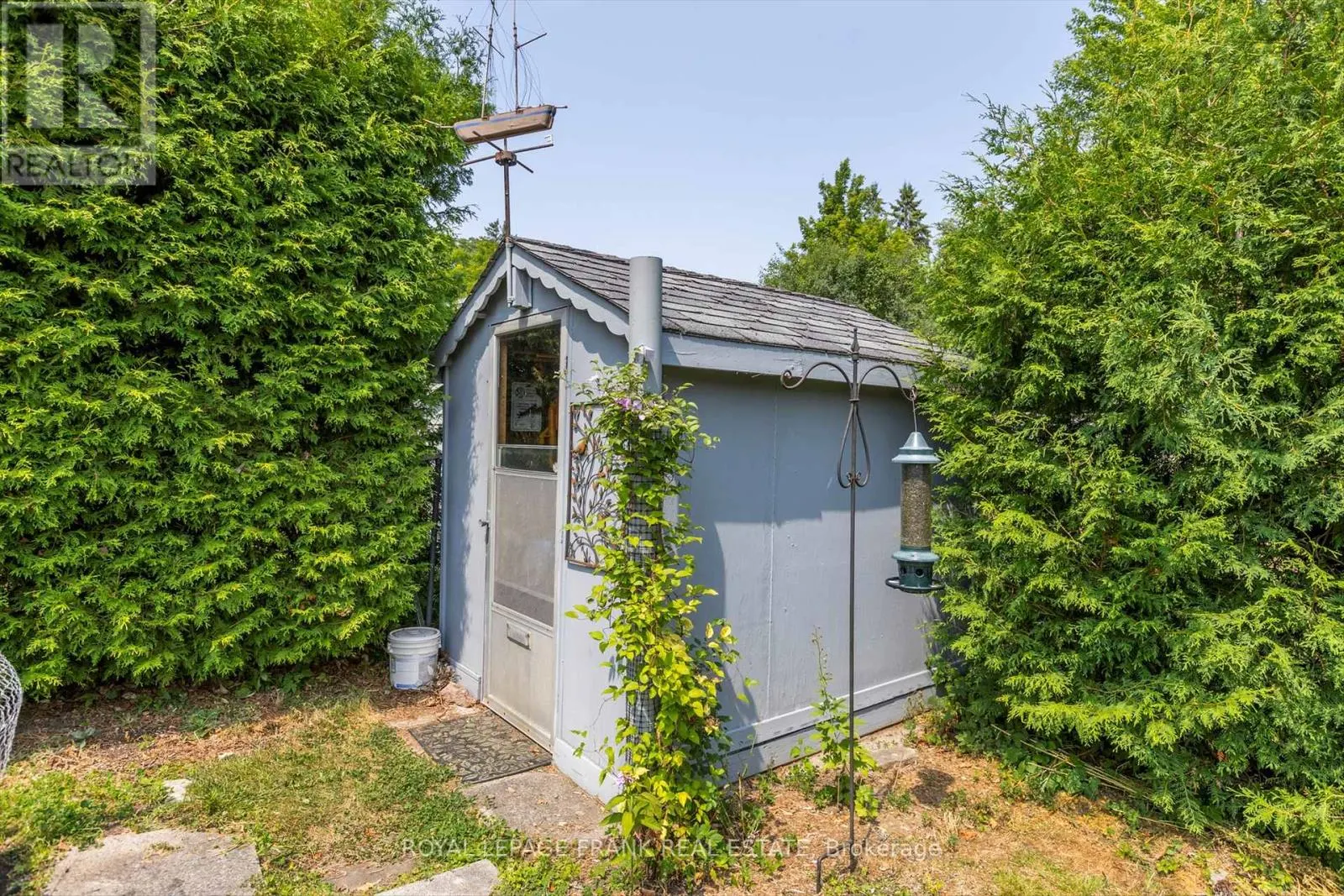 1289 ALGONQUIN BOULEVARD