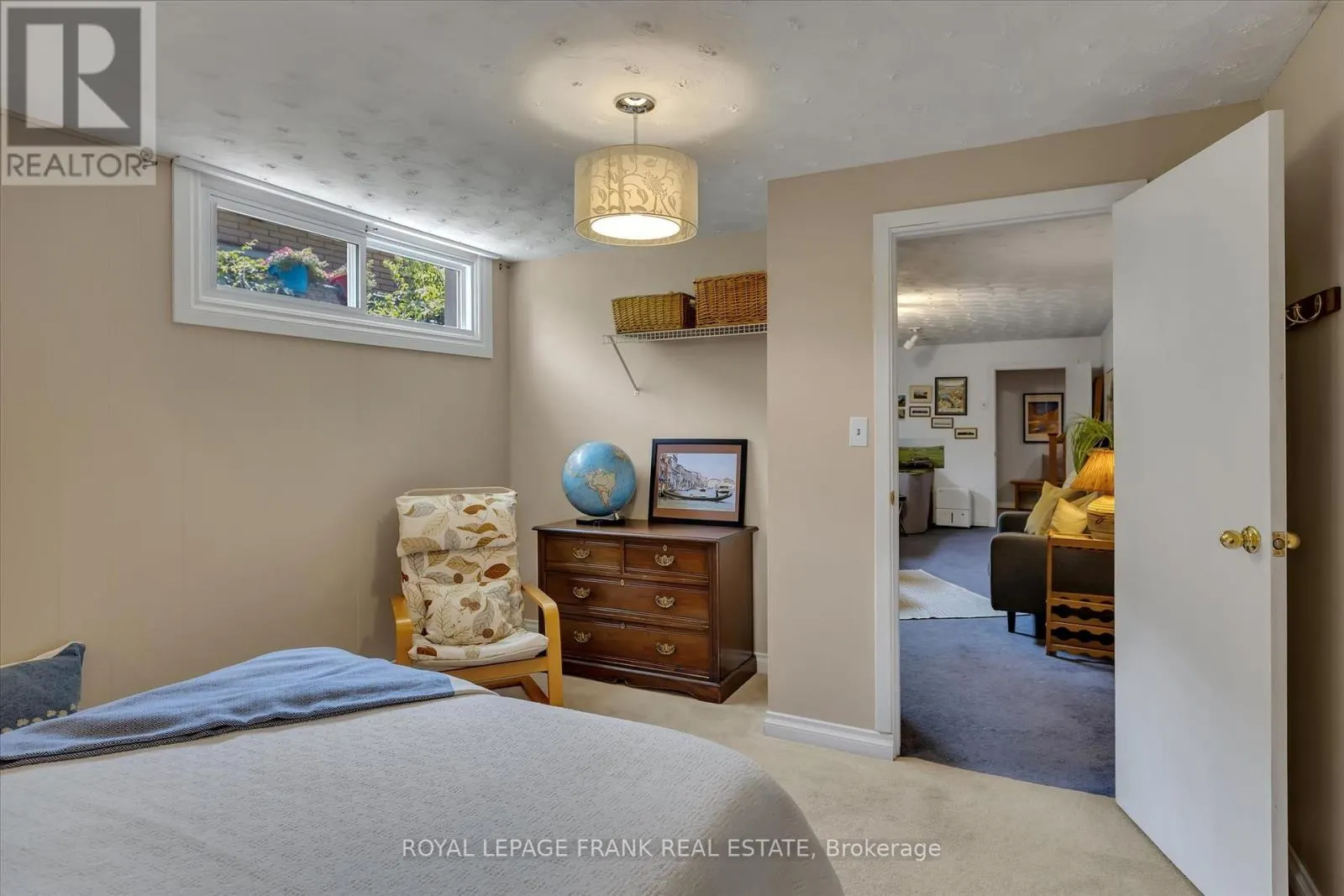 1289 ALGONQUIN BOULEVARD