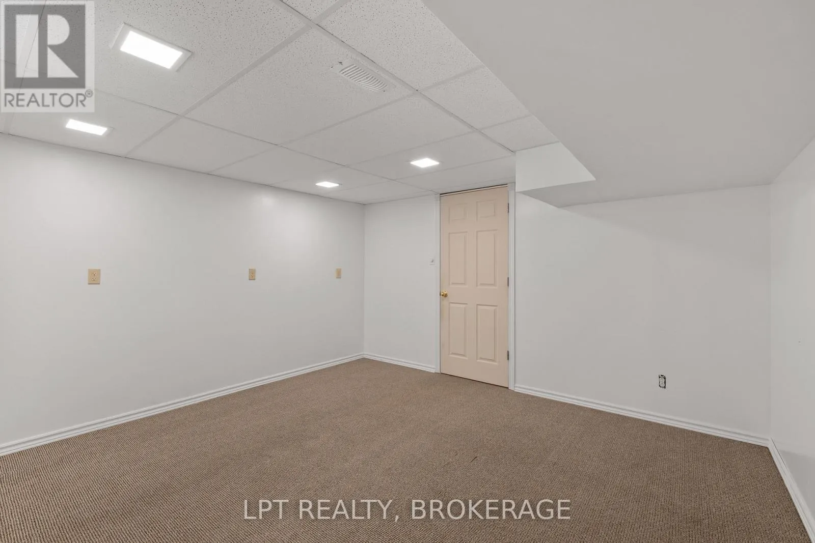 788 MEADOWOOD ROAD