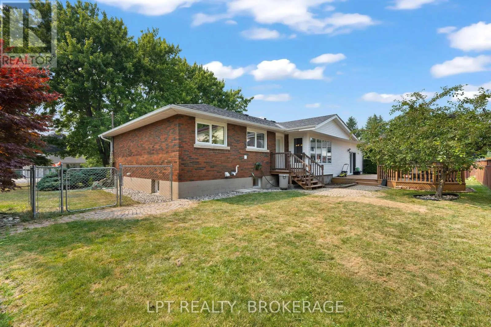 788 MEADOWOOD ROAD