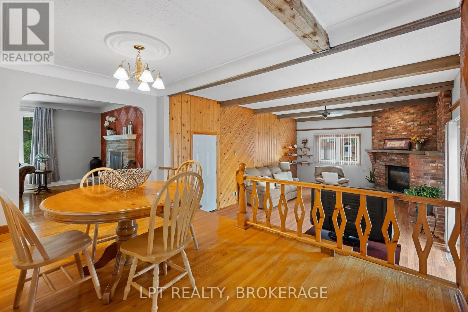 788 MEADOWOOD ROAD