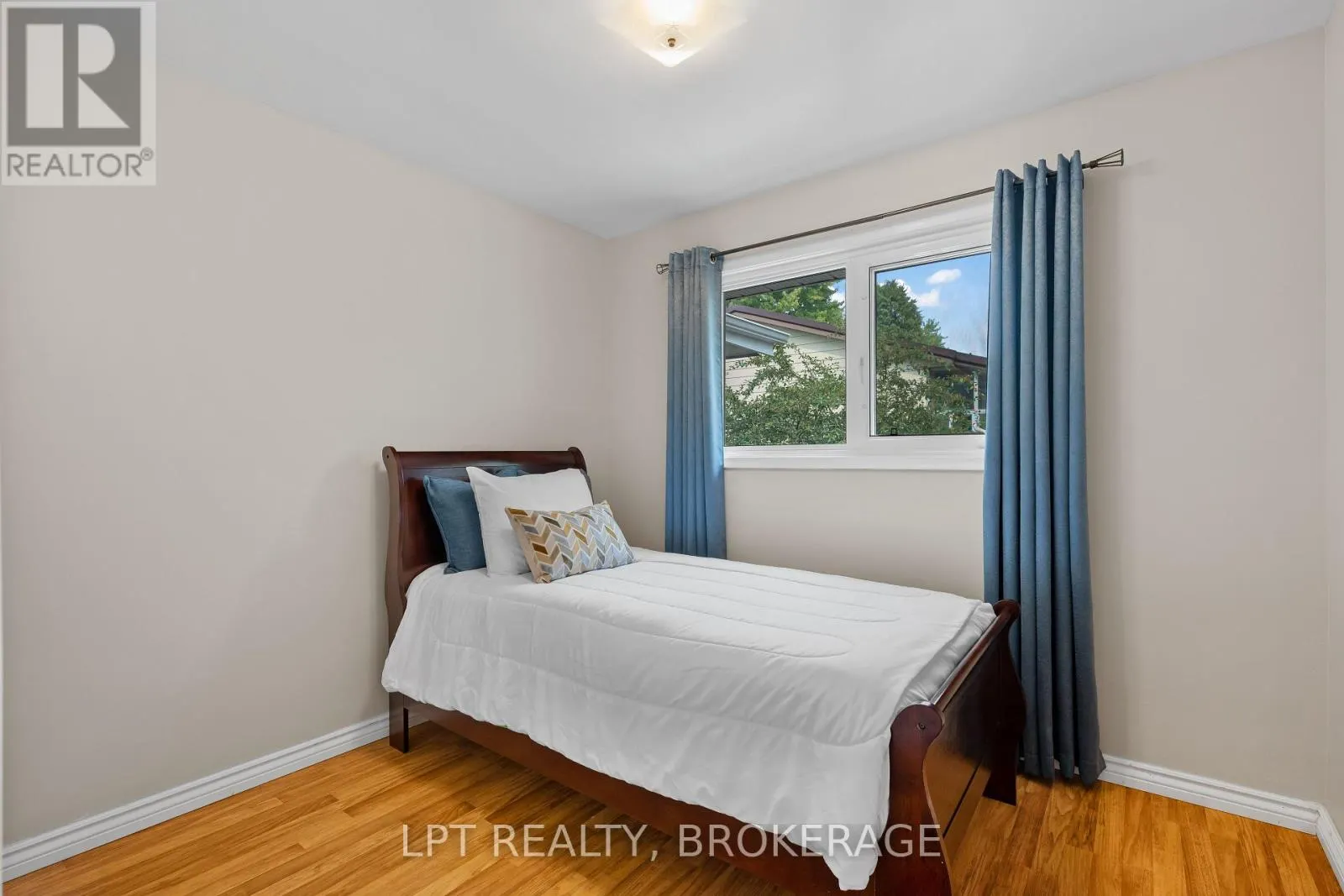 788 MEADOWOOD ROAD