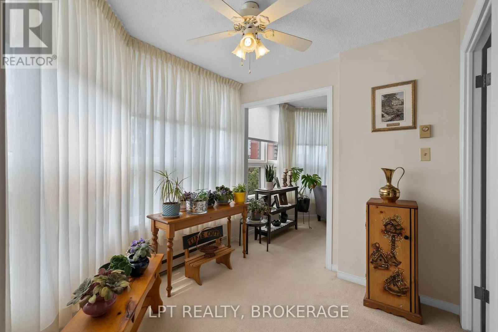 401 - 675 DAVIS DRIVE, #401