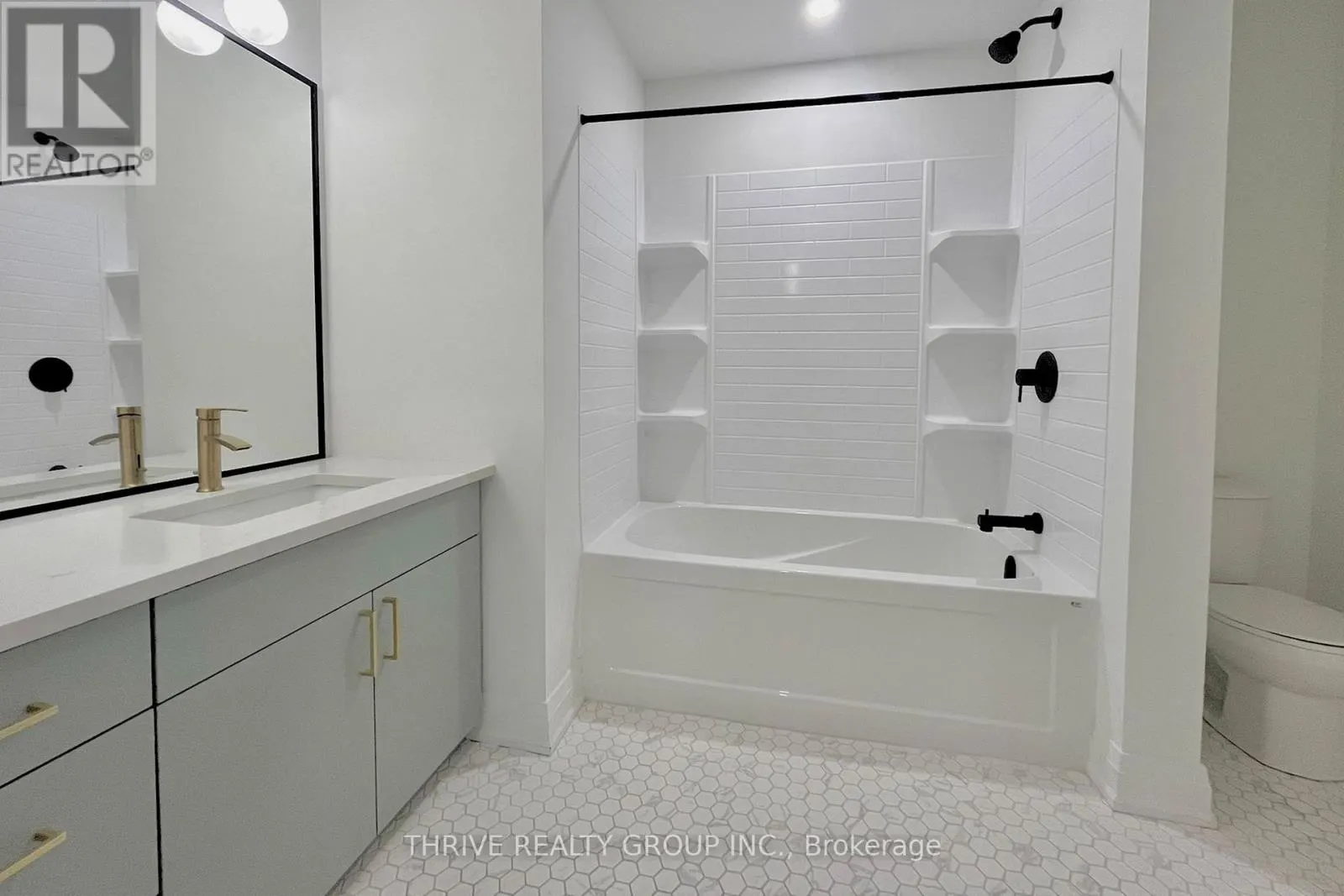 9 - 16 HINCKS STREET, #9