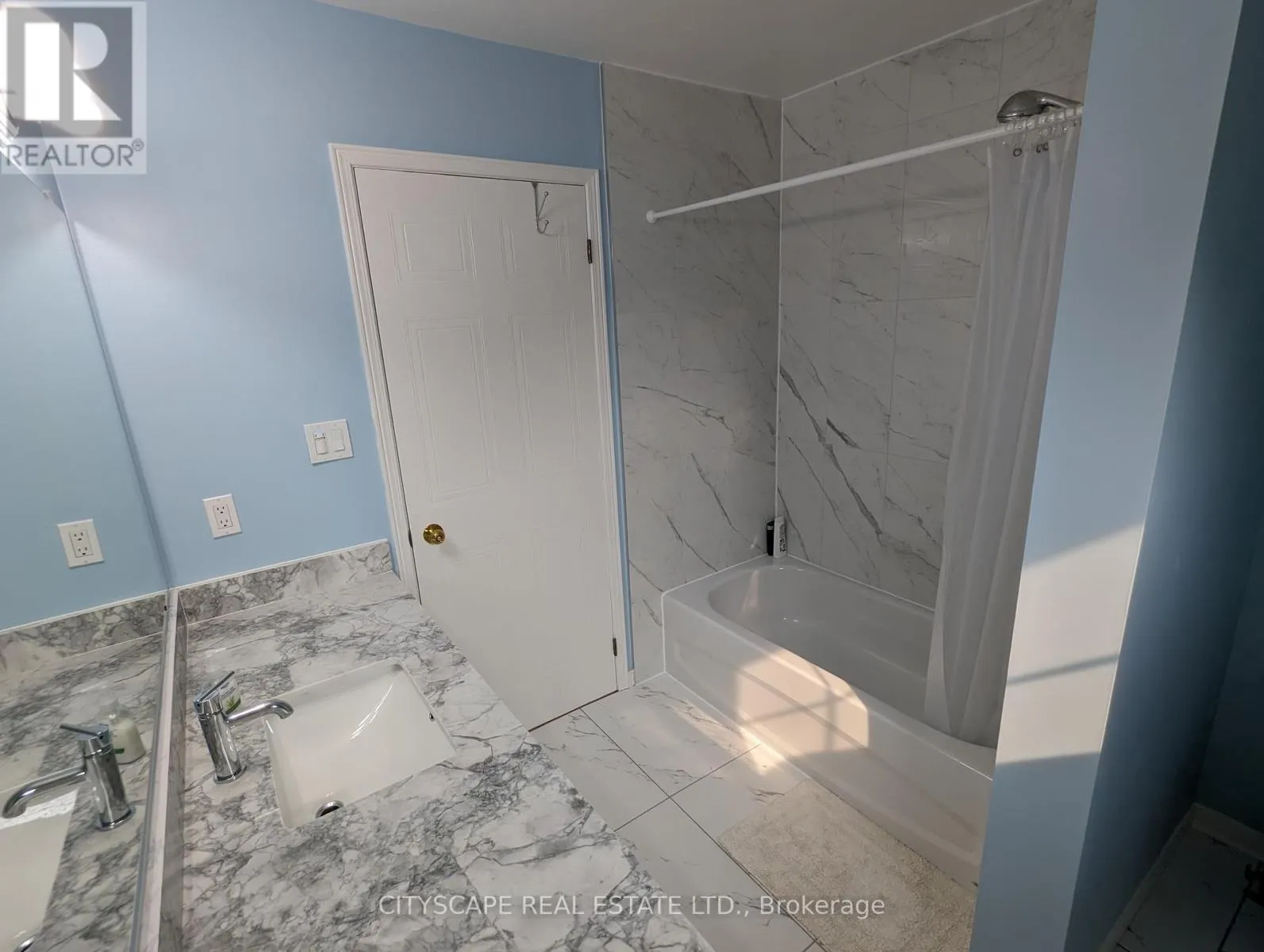 17 - 250 KEATS WAY