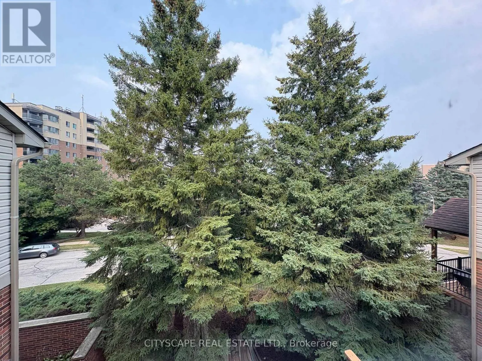 17 - 250 KEATS WAY