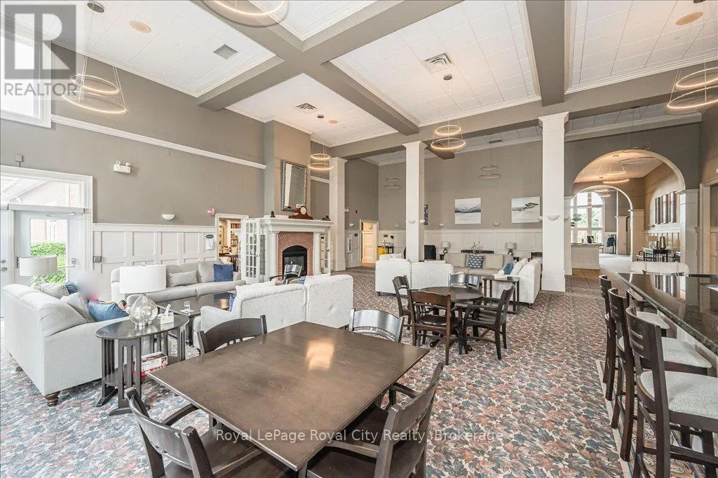 212 - 71 BAYBERRY DRIVE, #212