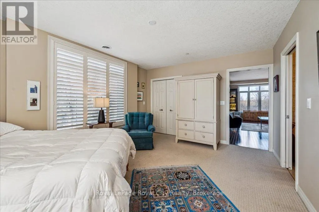 212 - 71 BAYBERRY DRIVE, #212