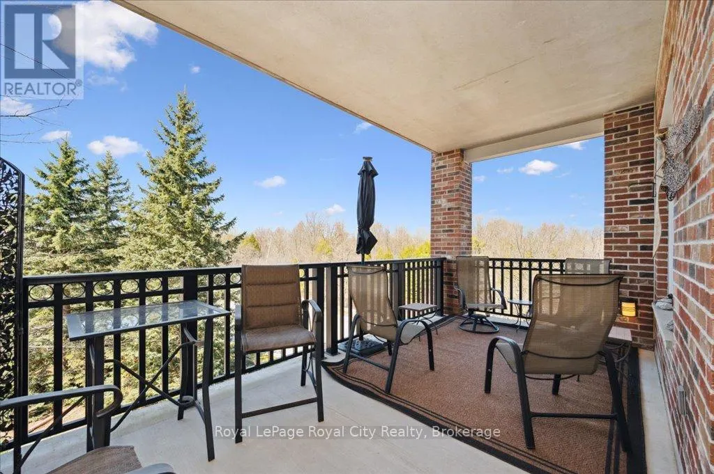 212 - 71 BAYBERRY DRIVE, #212