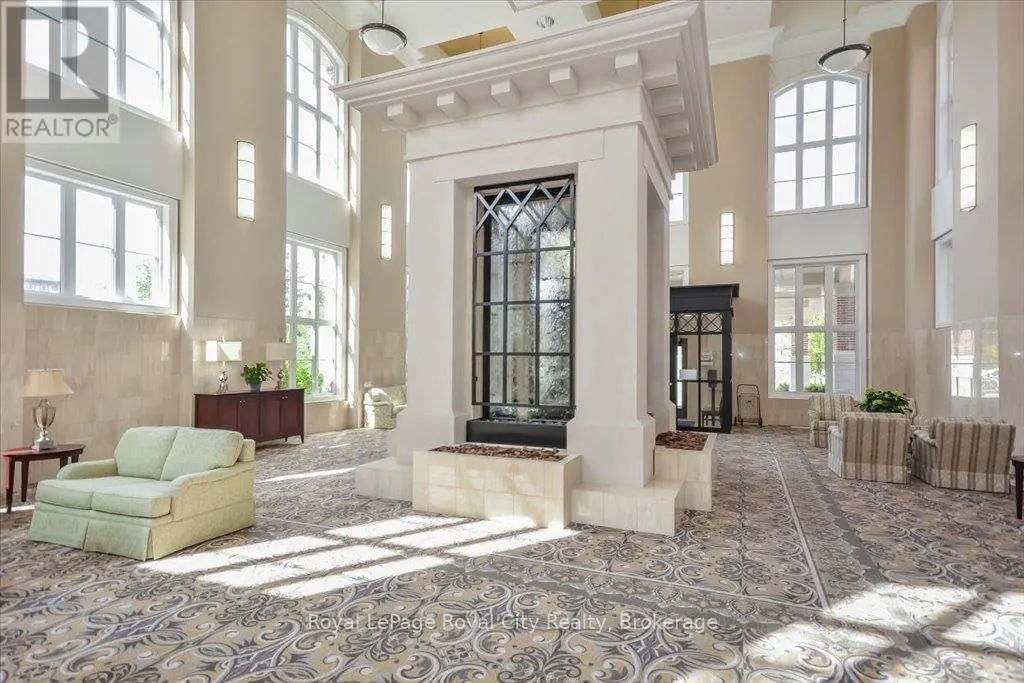 212 - 71 BAYBERRY DRIVE, #212