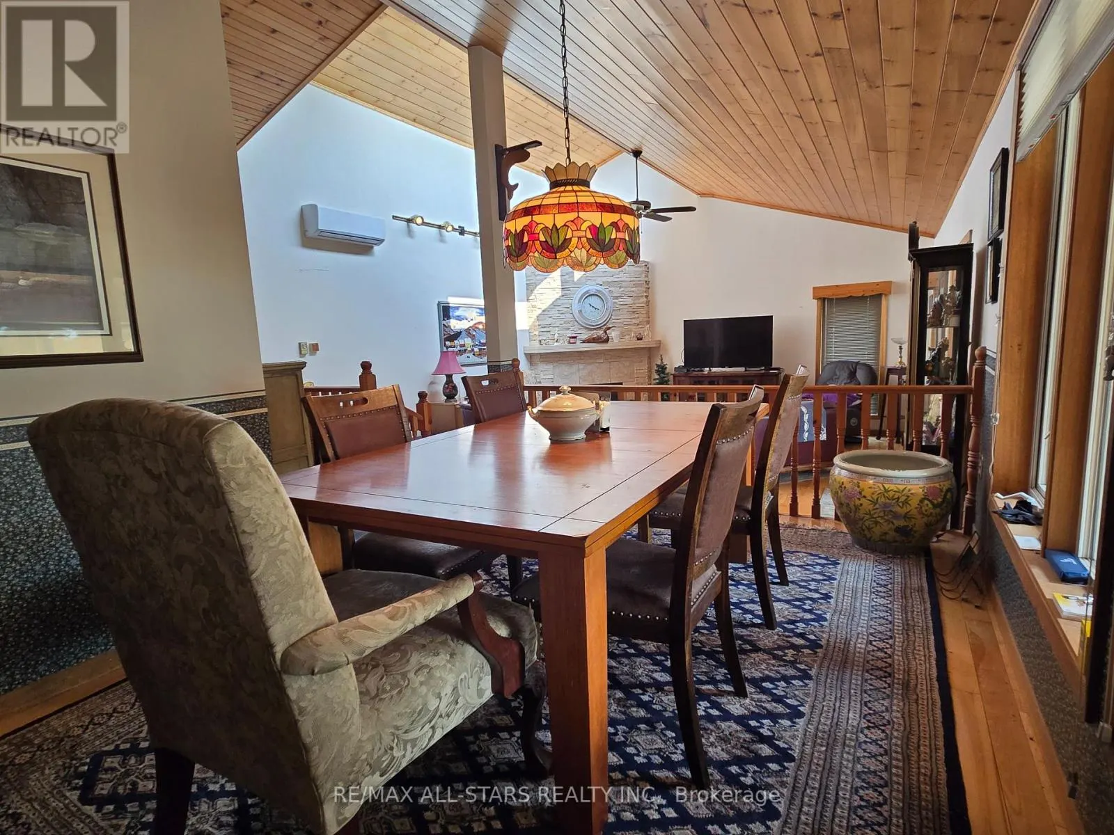 321 RABYS SHORE DRIVE
