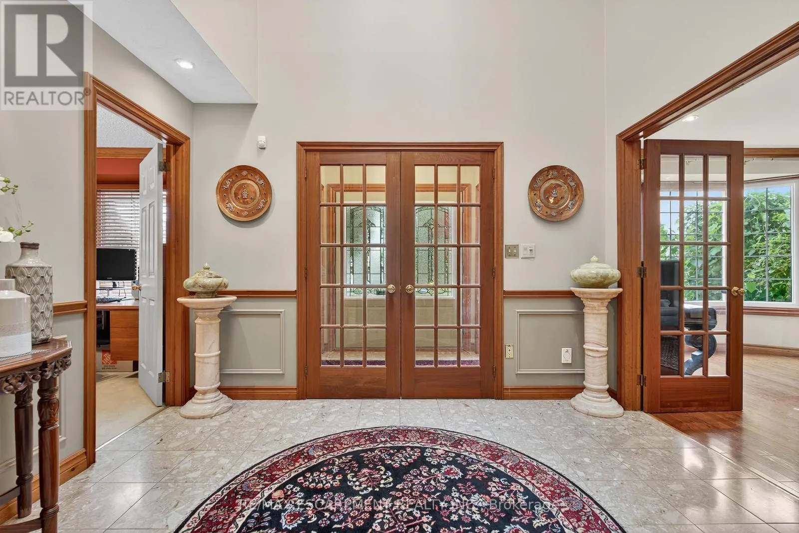 64 SUMMERDALE PLACE