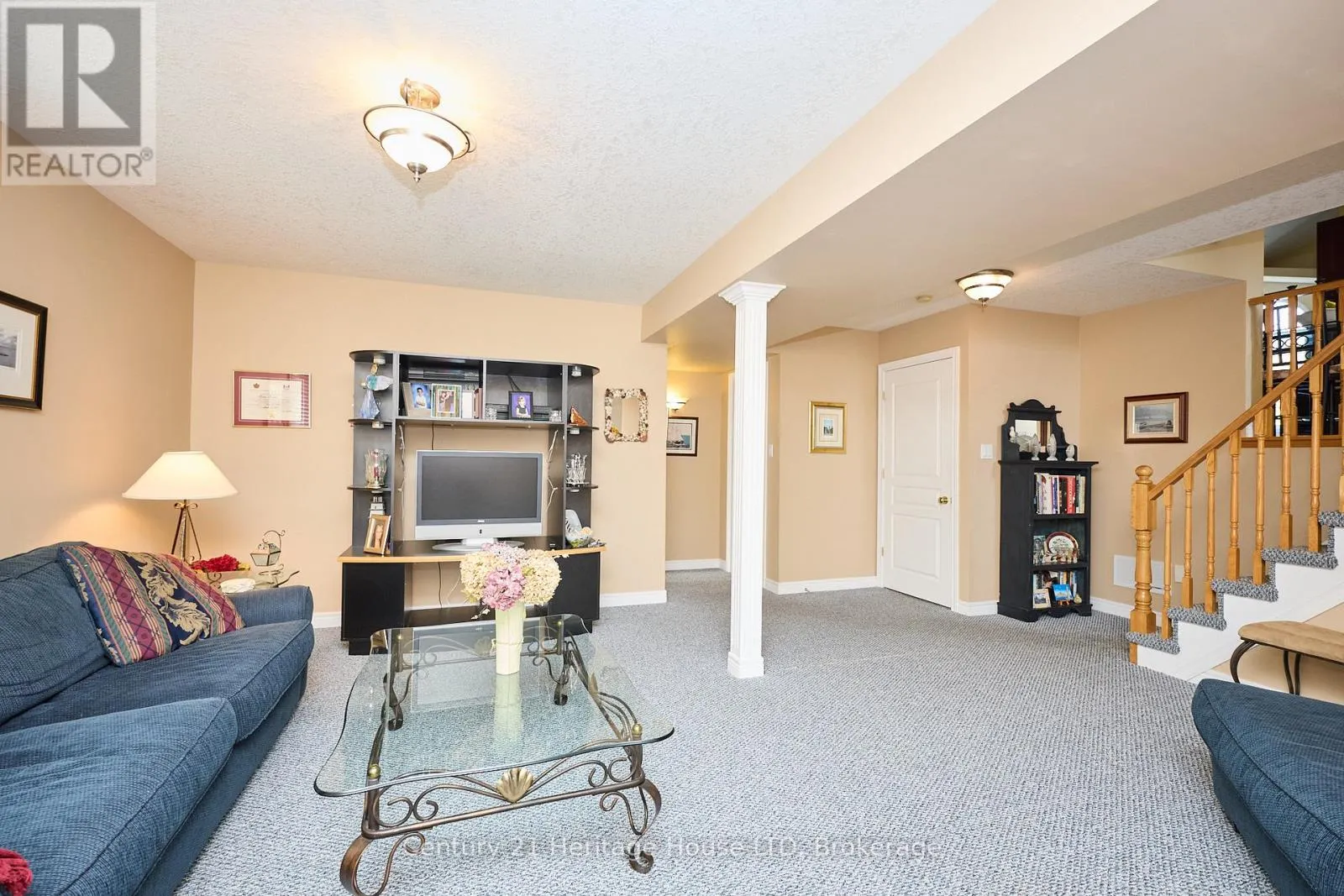 222 DORCHESTER DRIVE