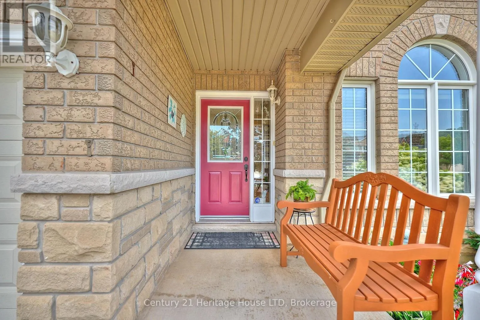 222 DORCHESTER DRIVE