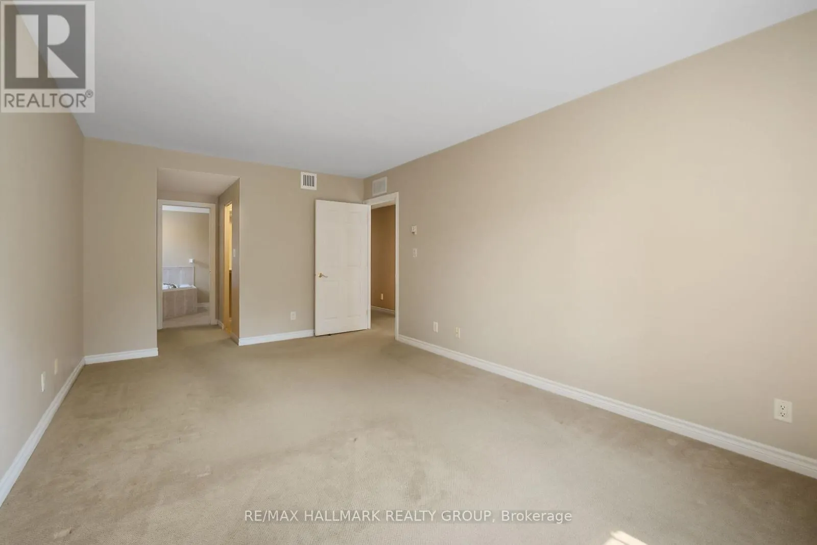 1A - 131 ROBSON COURT
