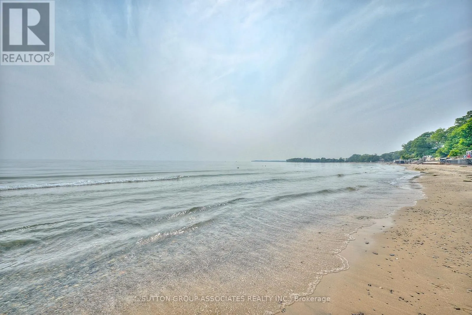 10427 LAKESHORE ROAD