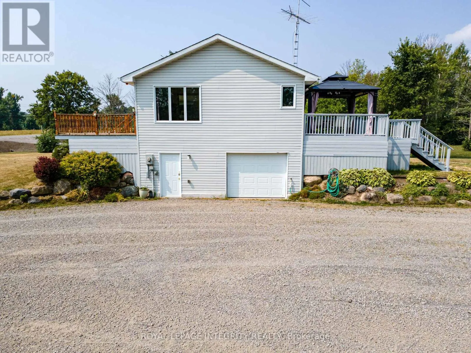 14977 COUNTRY RD 2 ROAD