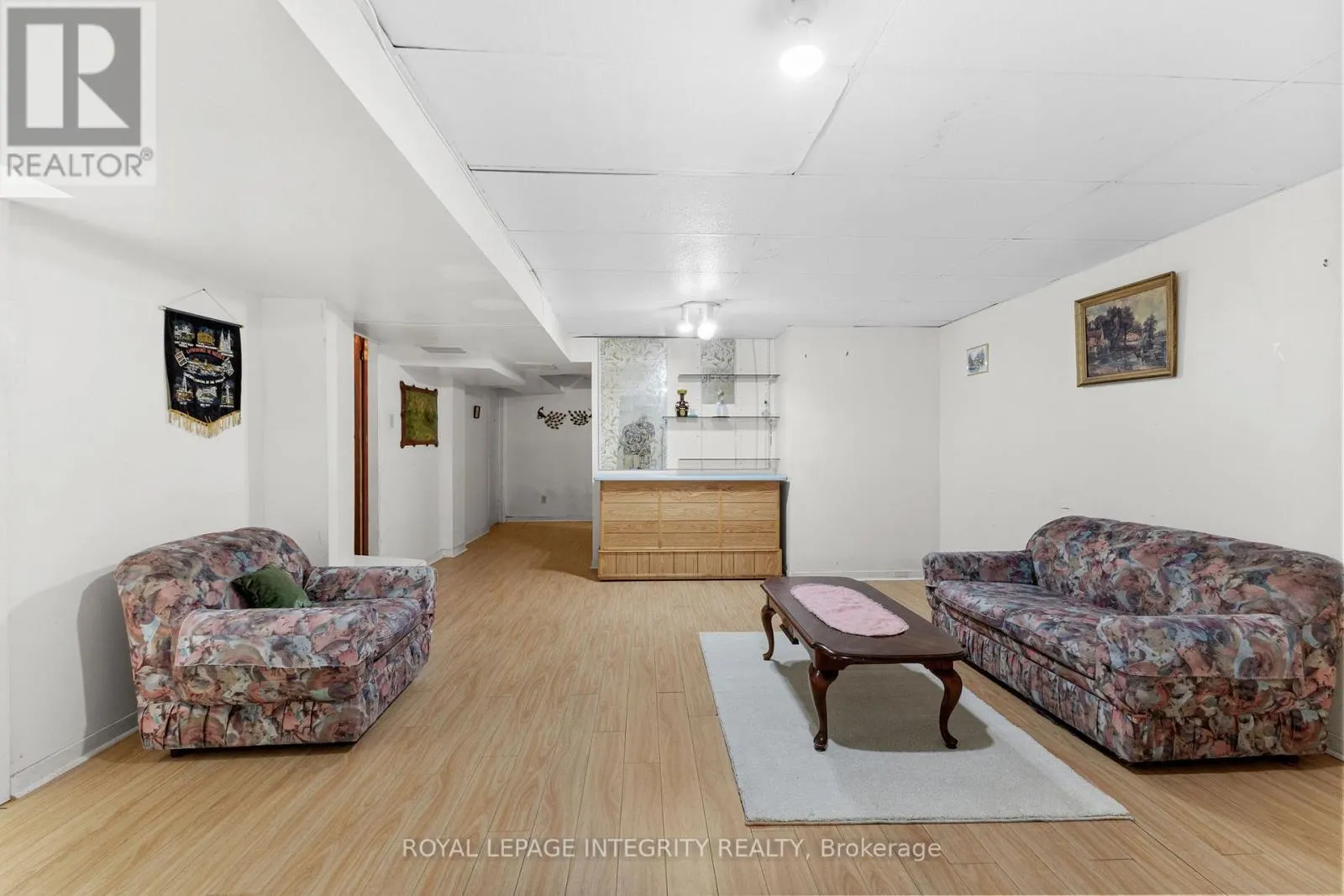 1499 GOTH AVENUE