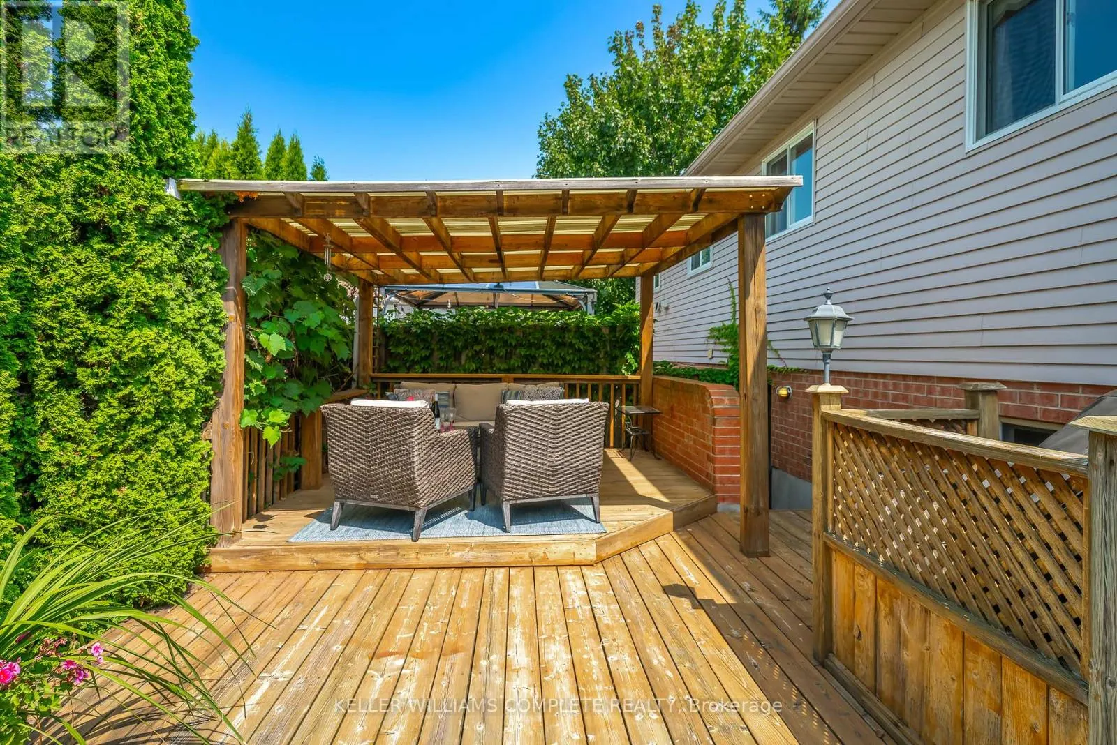 56 STONEY BROOK CRESCENT