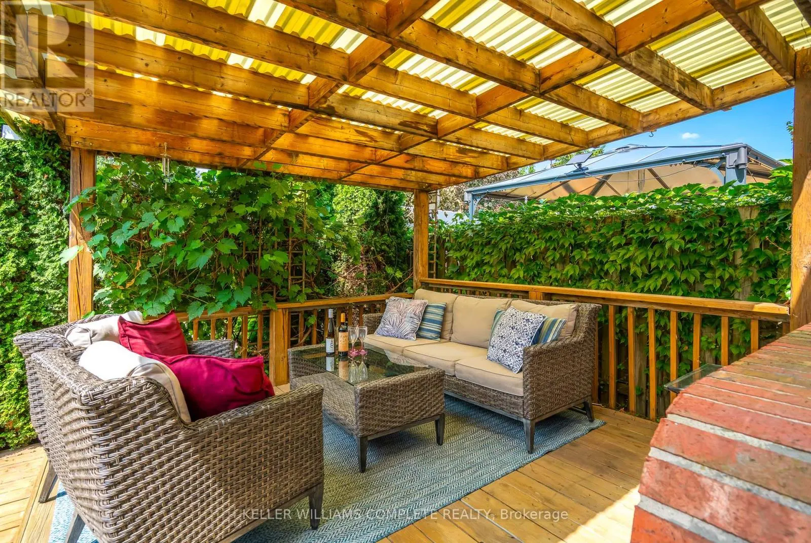 56 STONEY BROOK CRESCENT