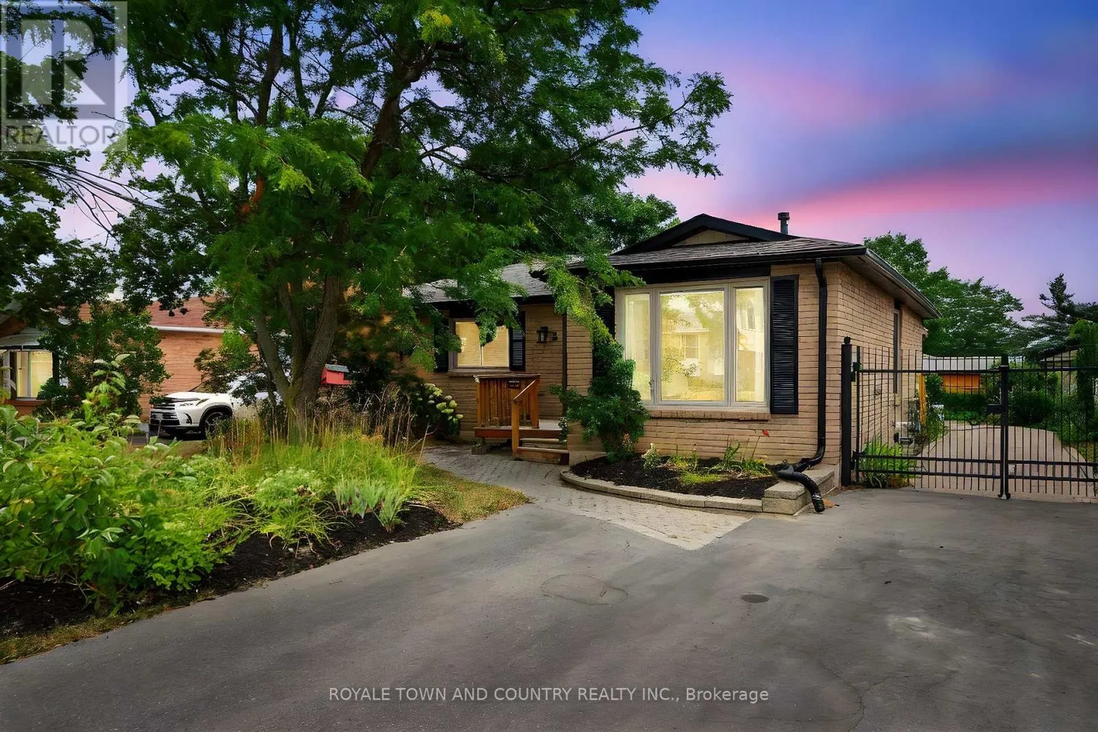3 ROGERS ROAD