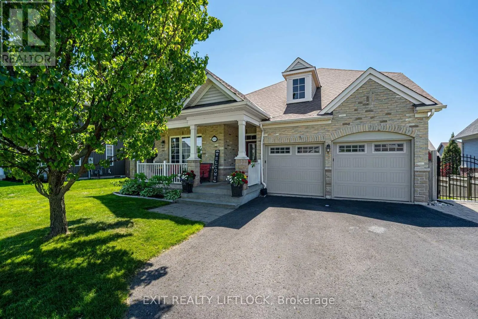 399 LAKESHORE ROAD
