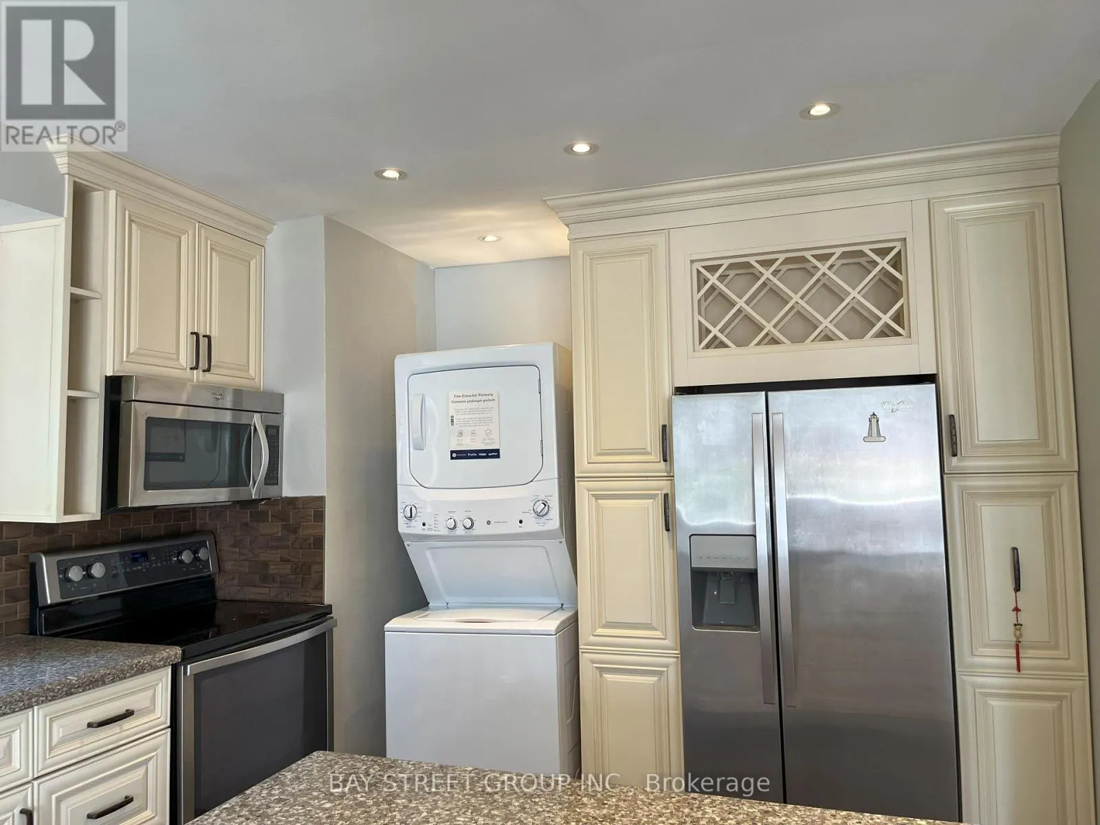 UPPER UNIT - 80 HOSTEIN DRIVE