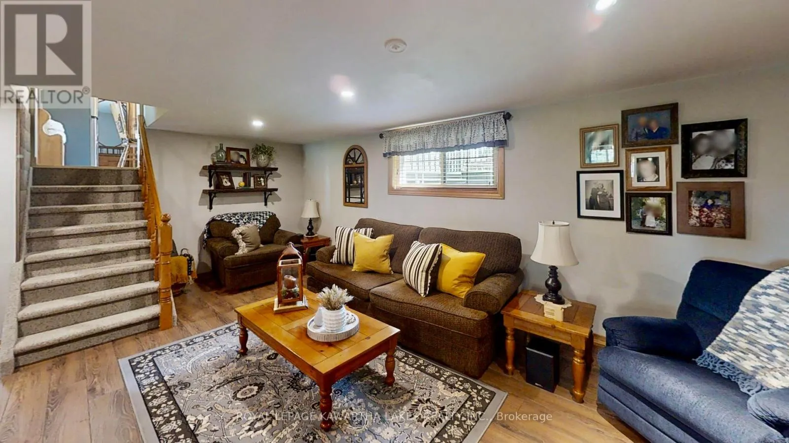 30 GRANT DRIVE