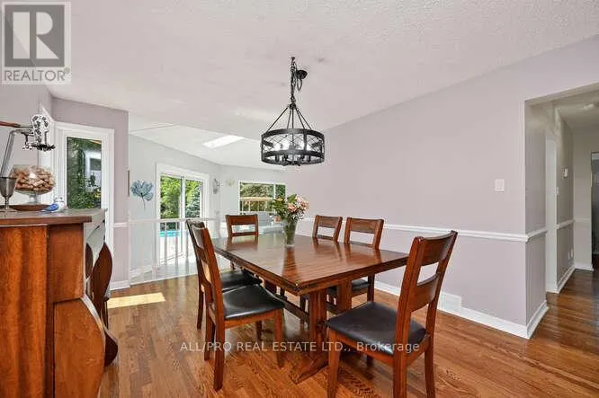 1144 RIDEAU BEND CRESCENT