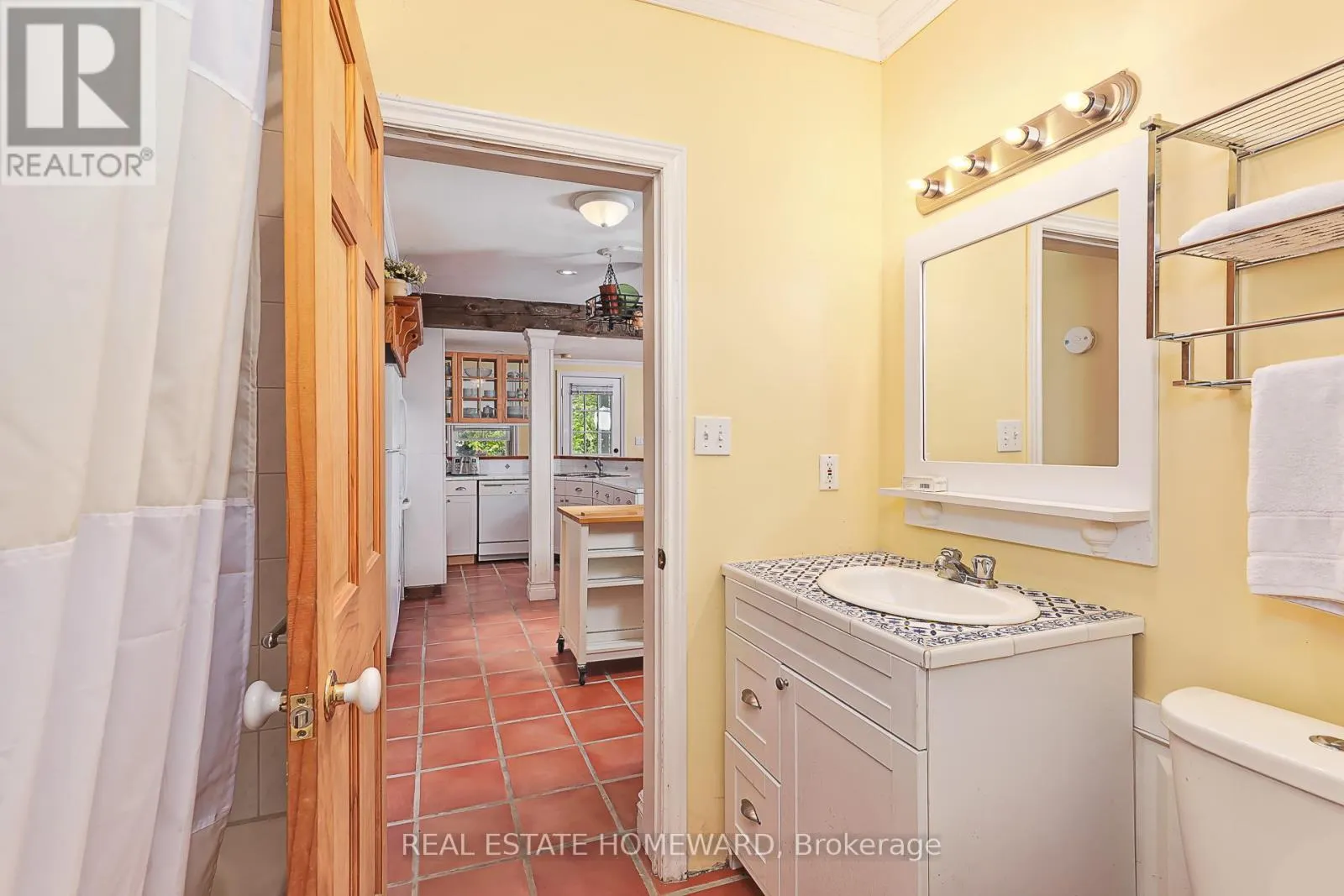 137295 GREY ROAD 12