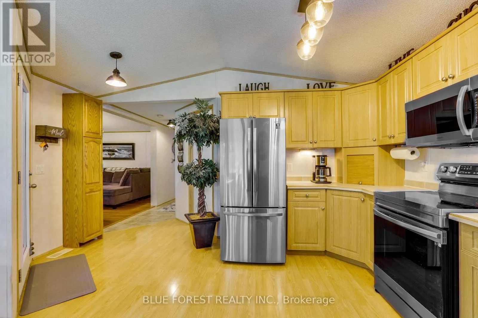 52 - 3100 DORCHESTER ROAD, #52