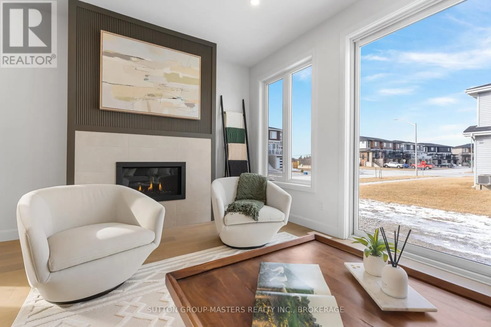 204 SUPERIOR DRIVE