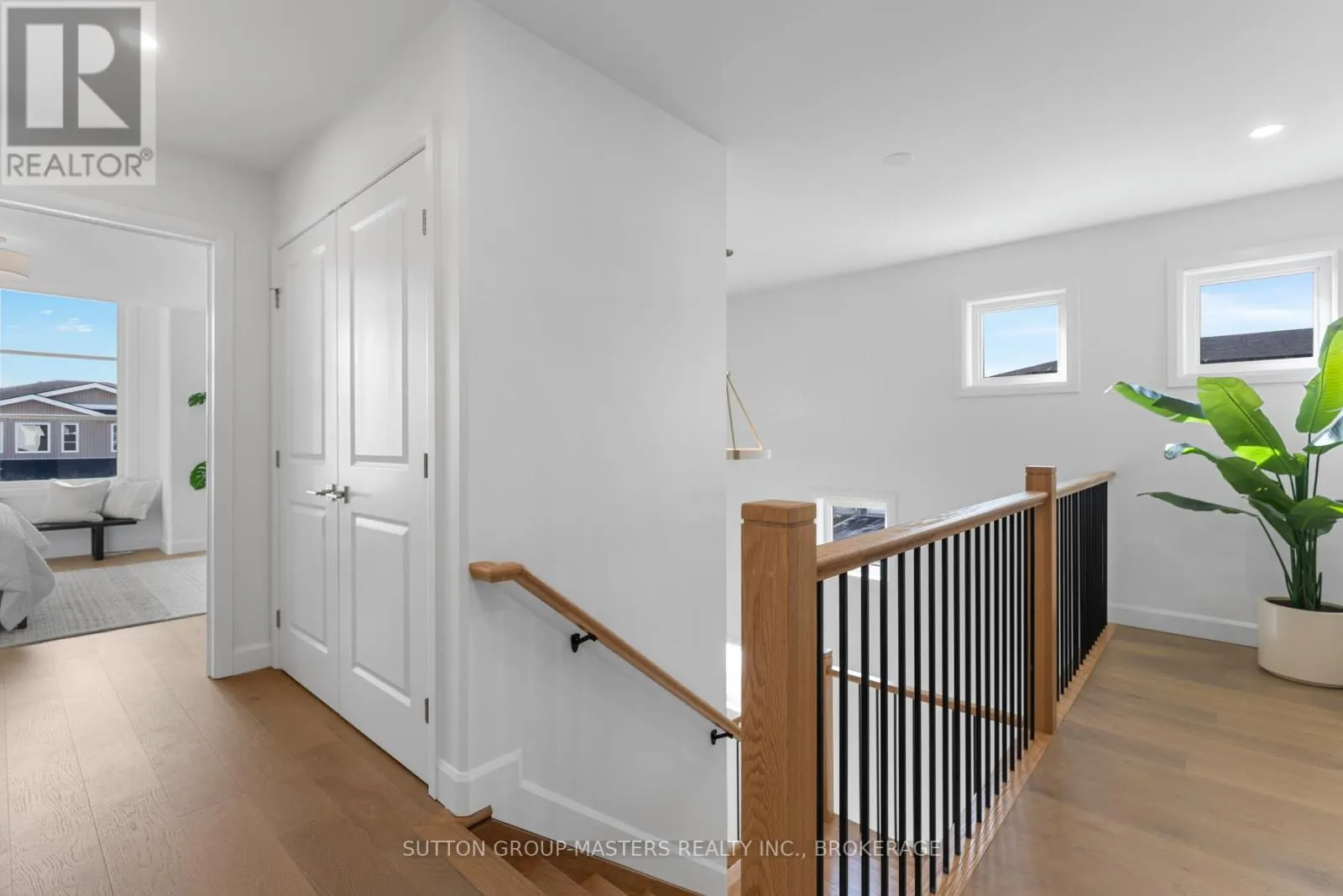 204 SUPERIOR DRIVE