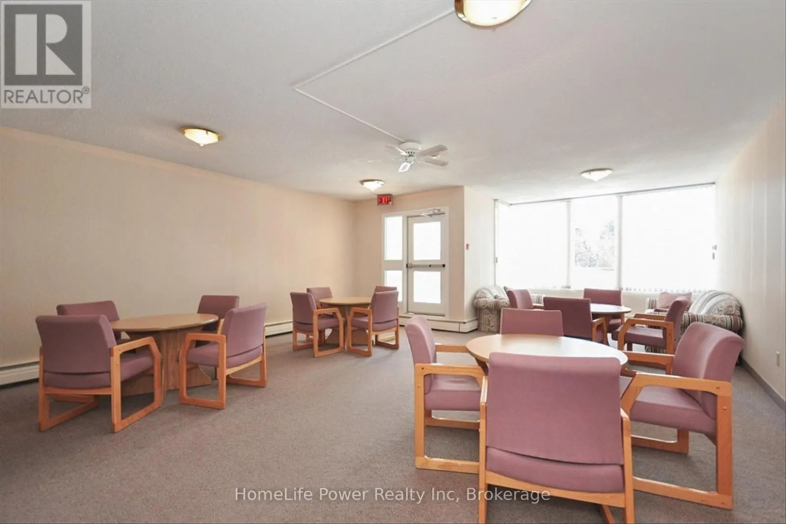 711 - 19 WOODLAWN ROAD E, #711