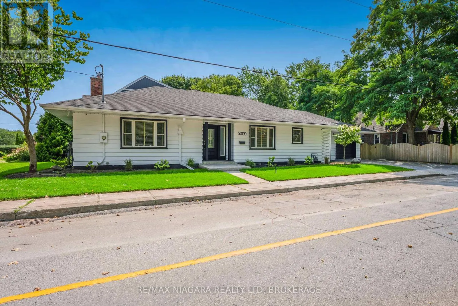 5000 SIXTH AVENUE