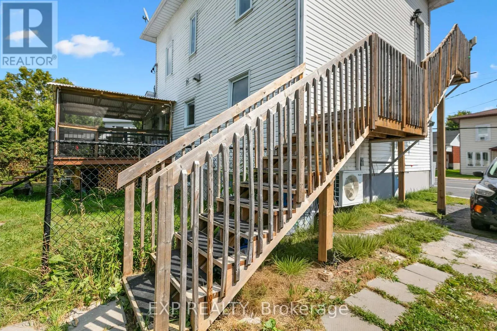 891 LACROIX ROAD
