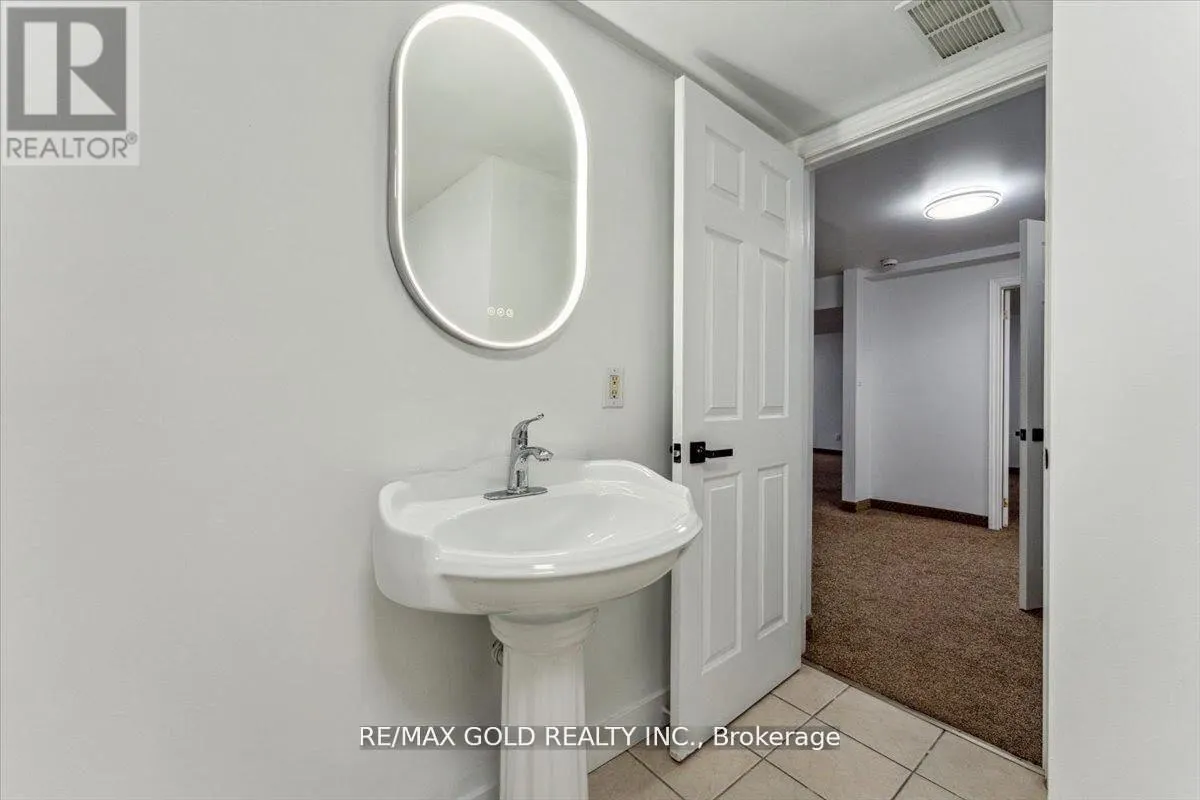 8163 HARVEST CRESCENT