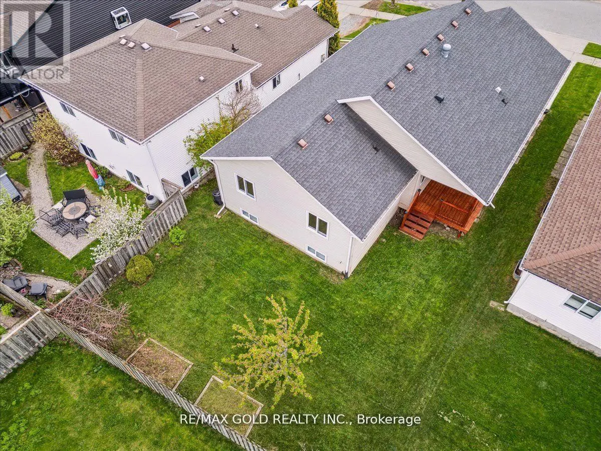 8163 HARVEST CRESCENT