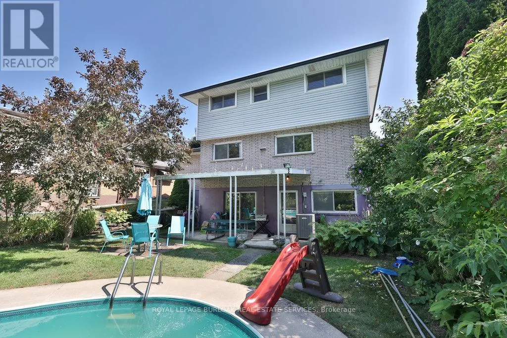 37 SUNRISE CRESCENT